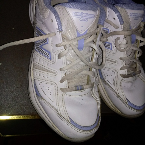 new balance shoes white and blue